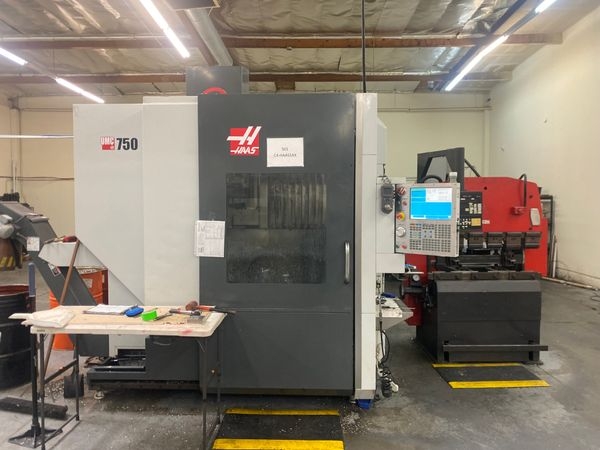 HAAS-UMC750-8239