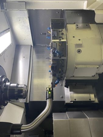 OKUMA-GENOS L2000E-8197