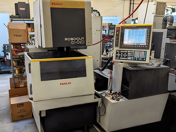 FANUC-ROBOCUT ALPHA OIB-8344