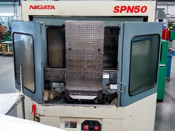 Used NIIGATA SPN50 Horizontal Machining Center #5028