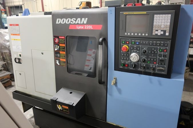 DOOSAN-LYNX 220LC-10418