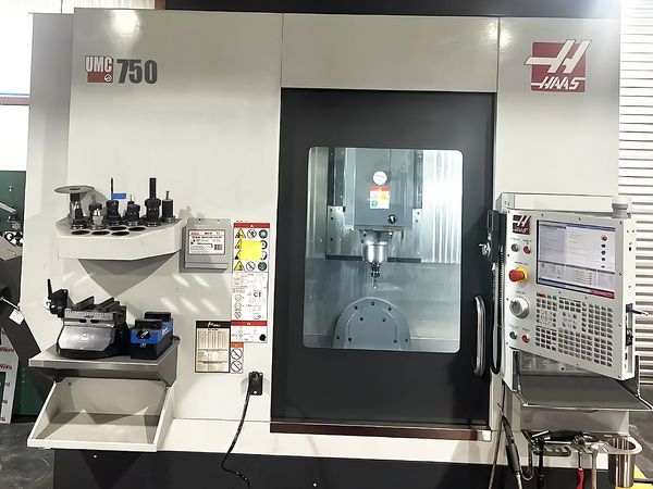 HAAS-UMC750-11335