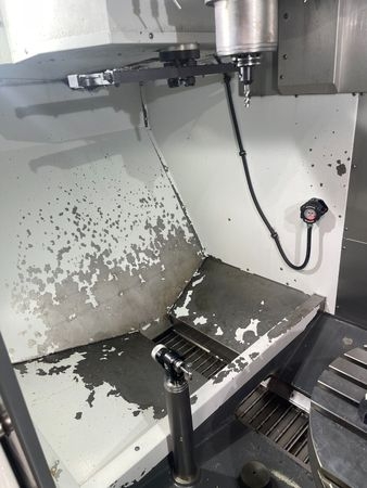 HAAS-UMC1000-9594