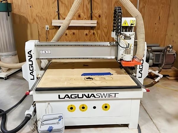 Used LAGUNA SWIFT 4X4 Router #10273