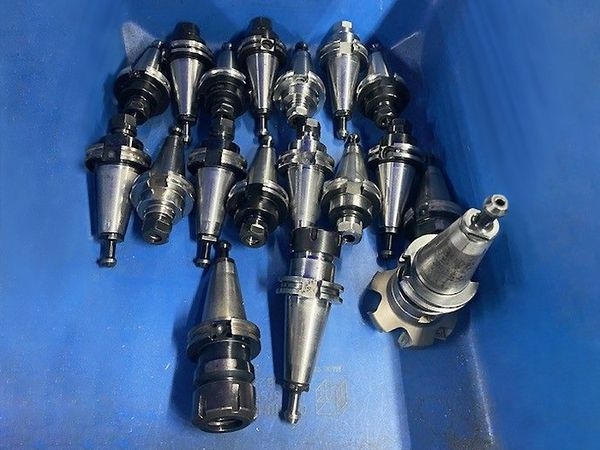 ASSORTED-CAT40 TOOLHOLDERS-14351