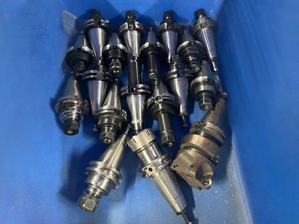 ASSORTED-CAT40 TOOLHOLDERS-14353
