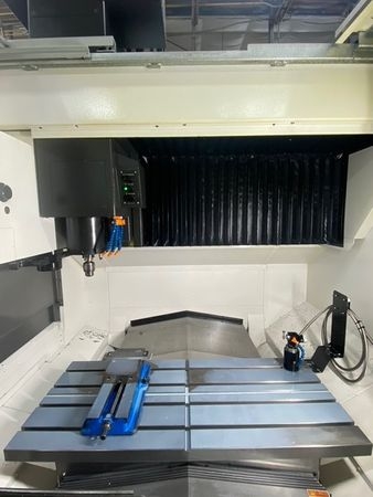 OKUMA-GENOS M560V-13267