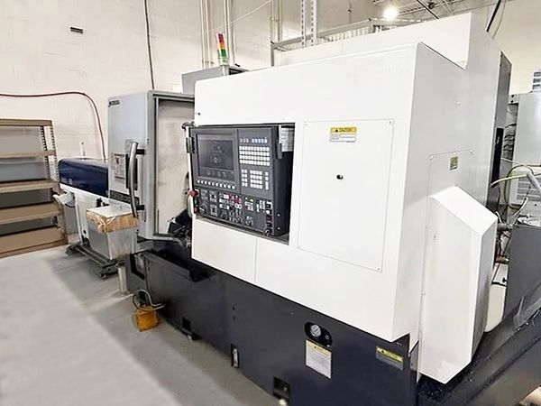 OKUMA-GENOS L300MYW-13009