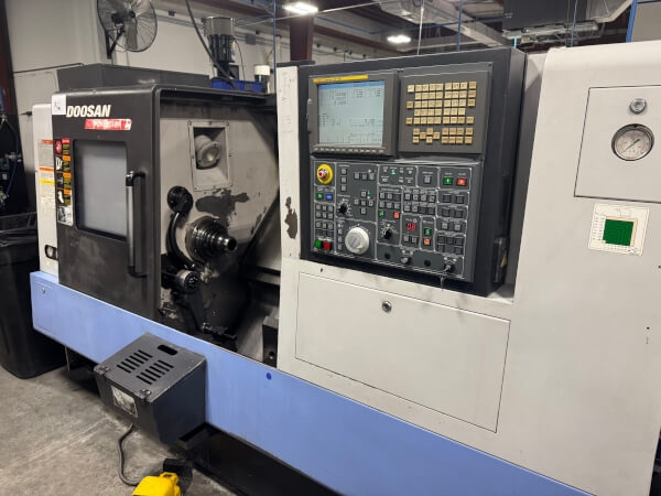 DOOSAN-PUMA 240MB-14054