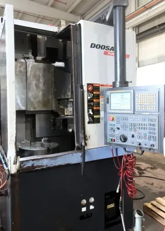 DOOSAN-PUMA 400M-13741