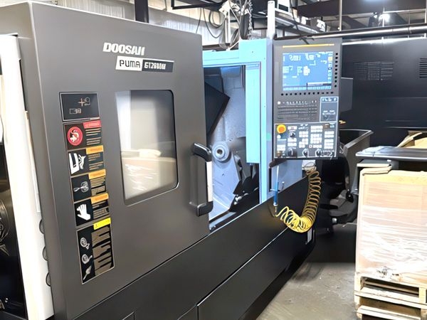 DOOSAN-PUMA GT2600M-15950