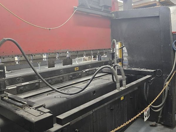 AMADA-FBD 1030 F-14693