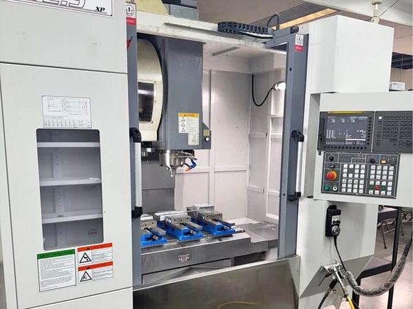 AKIRA SEIKI-V2.5AXP-15705