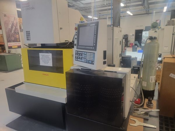 FANUC-ROBOCUT ALPHA C600IA-15476