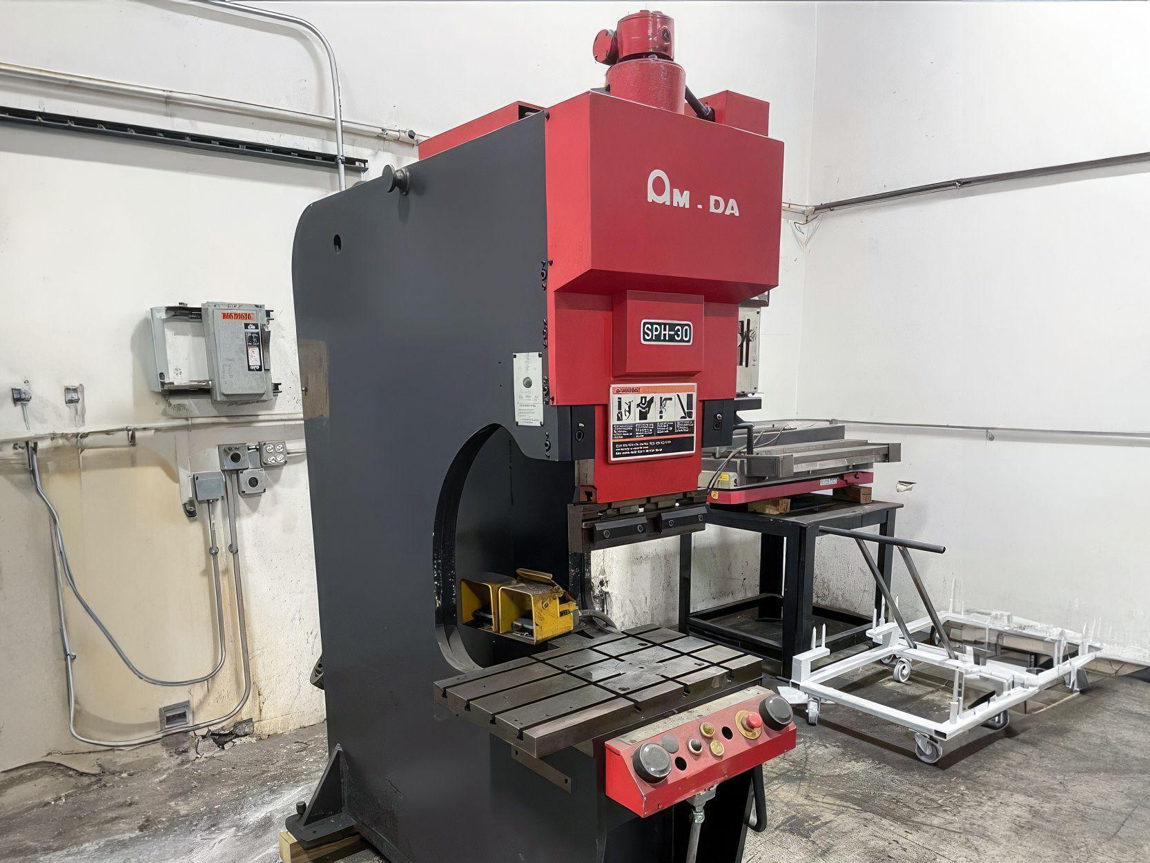 AMADA SPH30C #TICRnwRviX1Dfu4rcwYC3FGeD