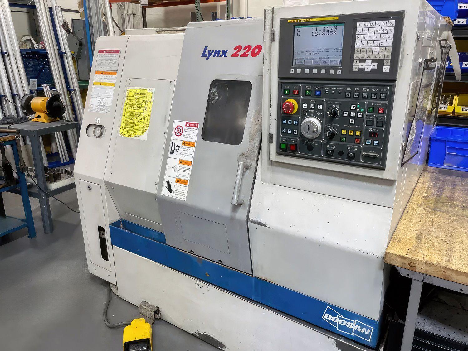 DOOSAN LYNX 220A #f0jj2Y9gZoFpM7oxshrqs3gUt