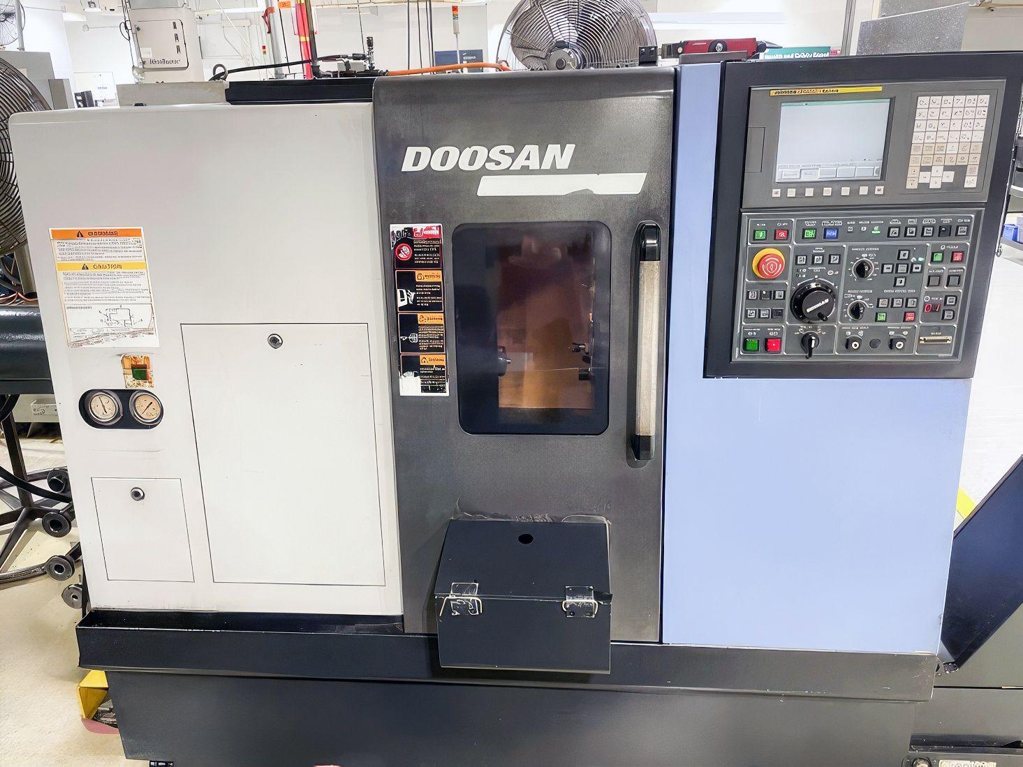 DOOSAN LYNX 220A #y4iDji3zKnwoRR2KmTV4Z3p0h