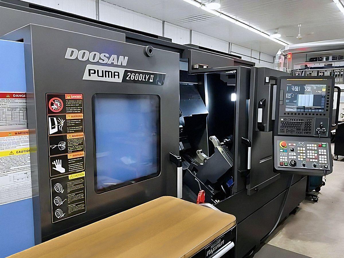 DOOSAN PUMA 2600LY-II #kYTEqxbWwrbCSaLEMJw9aezhE