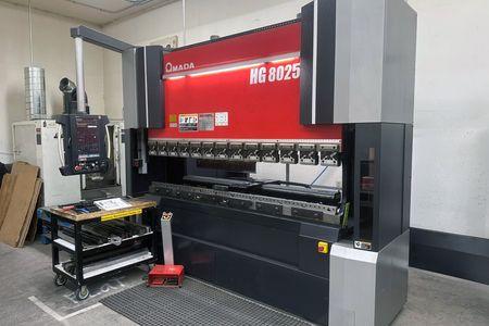 AMADA HG8025 #11888