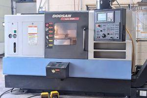 DOOSAN LYNX 300M #12069