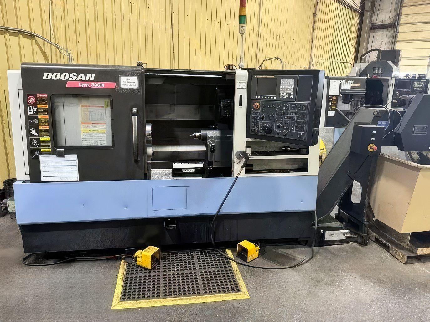 DOOSAN LYNX 300M #fpLpYtGE9knLq77UAP0B43EFo