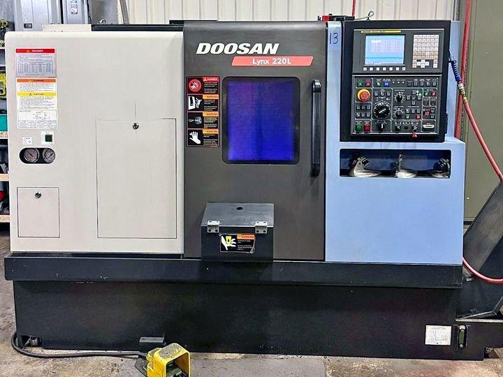 DOOSAN LYNX 220L #plIbGB4kzpRtRO8gJjHAIU3UI