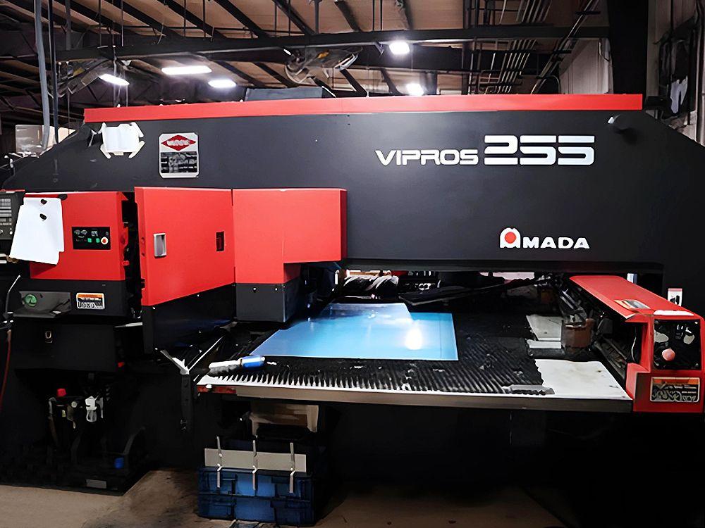 AMADA VIPROS 225 #m0vPhQsaAfRN5xFBEu721HVl5