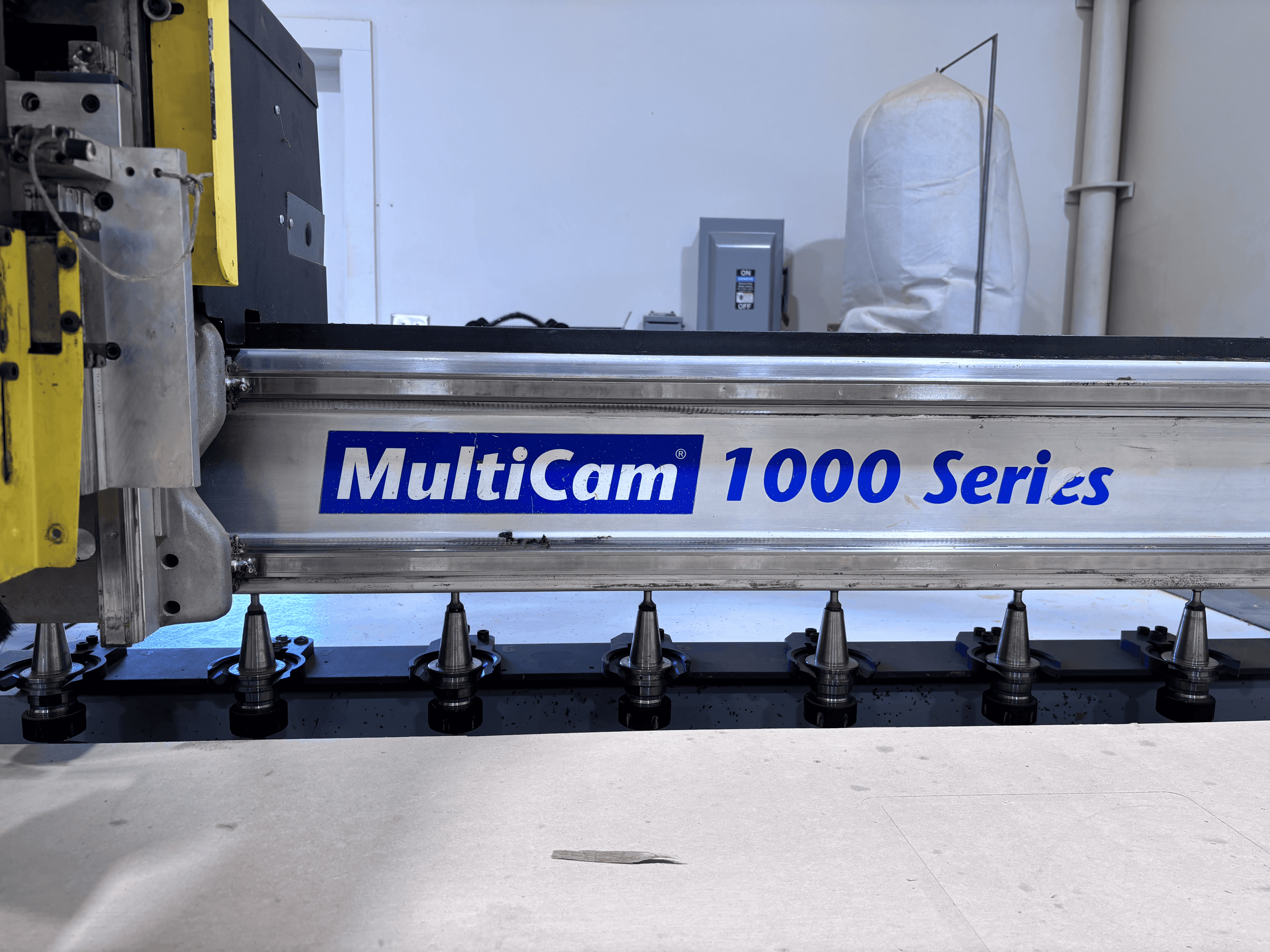 MULTICAM 1000 SERIES #11771