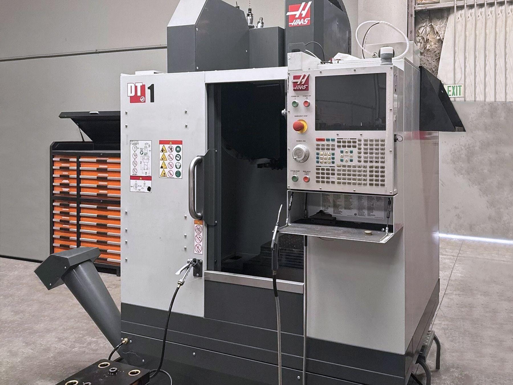 HAAS DT1 #2MPSXwRcsDufGohzauyKLR60f