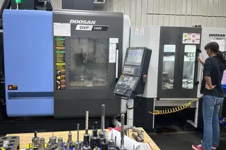 DOOSAN DVF 5000 #13638