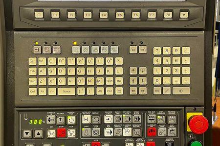 OKUMA GENOS M560V #12560