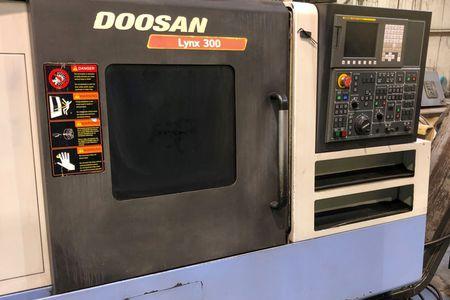 DOOSAN LYNX 300 #12946