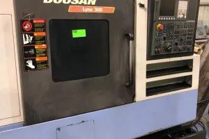 DOOSAN LYNX 300 #13149