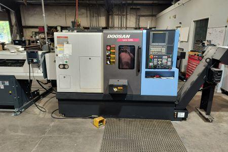 DOOSAN LYNX 220L #13979
