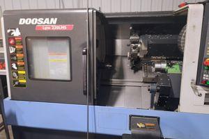 DOOSAN LYNX 220LMSA #13995
