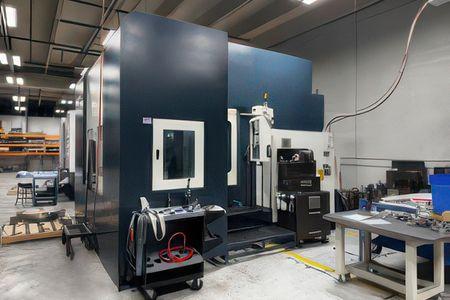 The World's Largest CNC Machine: Schiess VMG6 PS