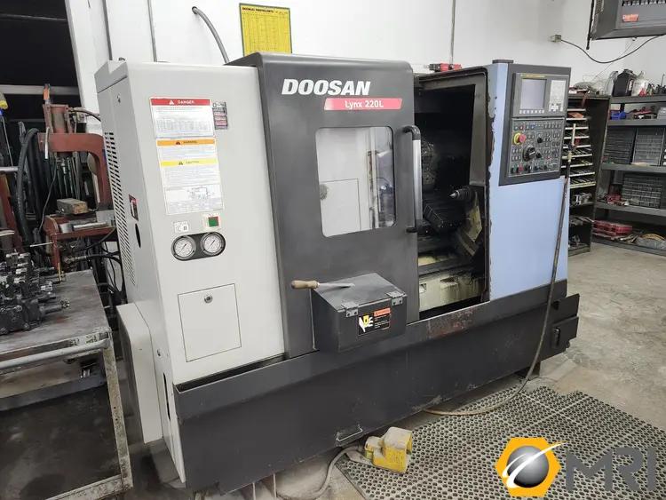 DOOSAN LYNX 220LC #mTfZyYs1XbTY4tDPvLpf7wo0t