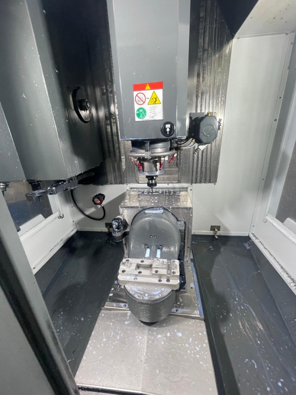 HAAS UMC350HD #DQ2eH8h9fPme2DmS8GSyCaSnV