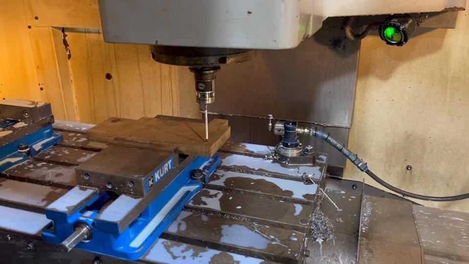 MAZAK VCN510C #eoMCQ0hcRmbc7RjgYkJ4Xdj8e