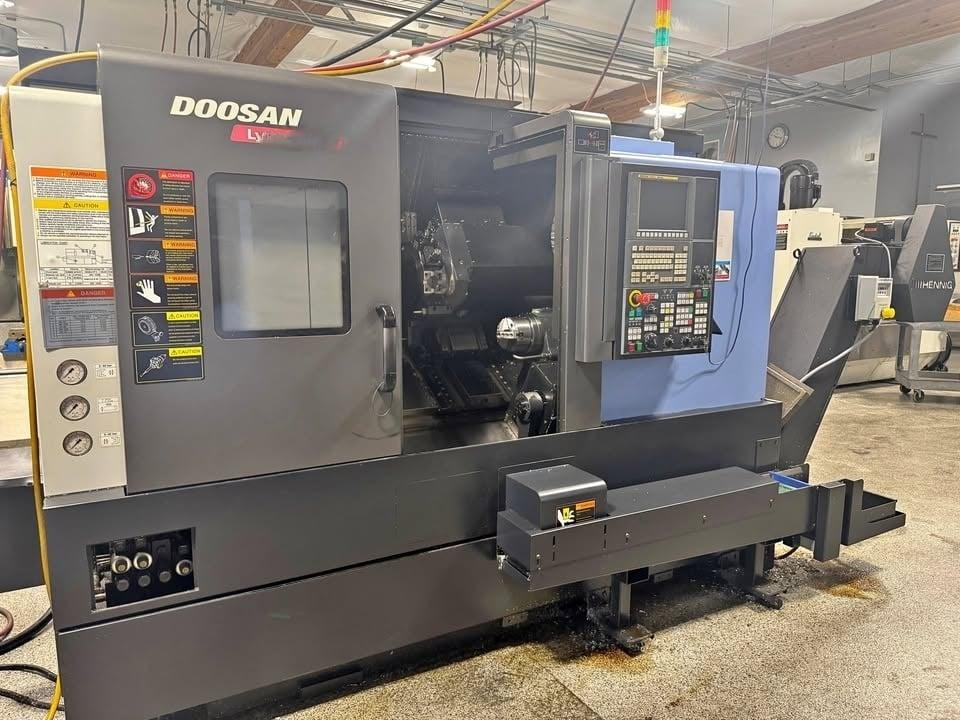 DOOSAN LYNX 220LSYC #qWCo2qNY38J6UoqNKBTDWAlKh