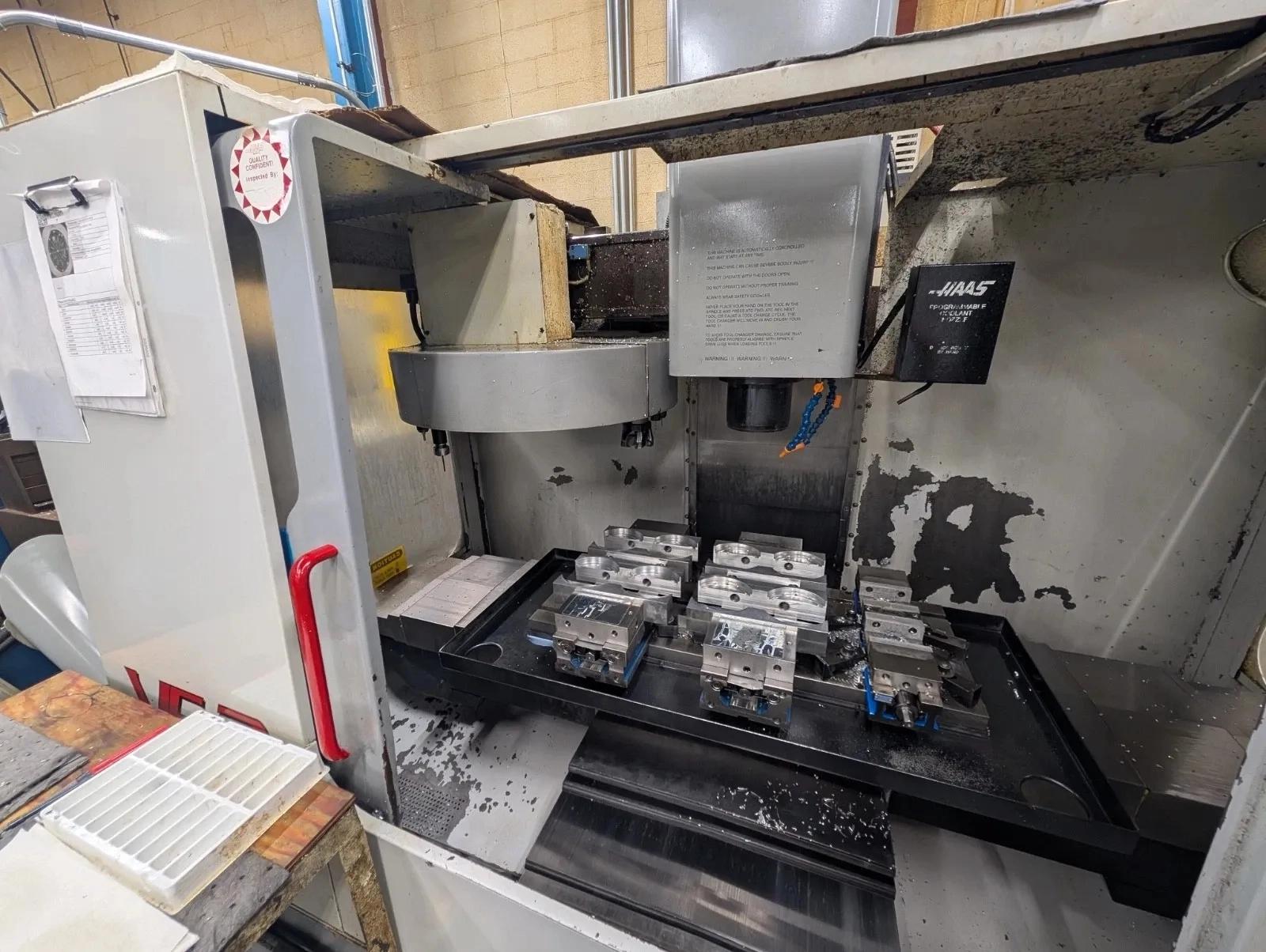 HAAS VF2 #LIaUeP6JJptrU6wXNo40V0ykq