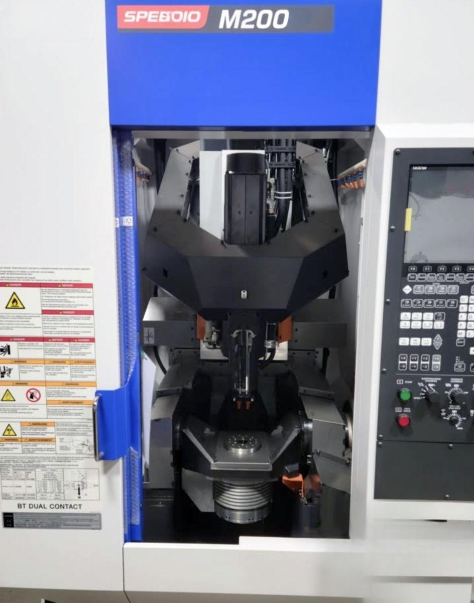 BROTHER SPEEDIO M200X3 #7jBnjnzaxlQqMxH1JJ4hpMBII