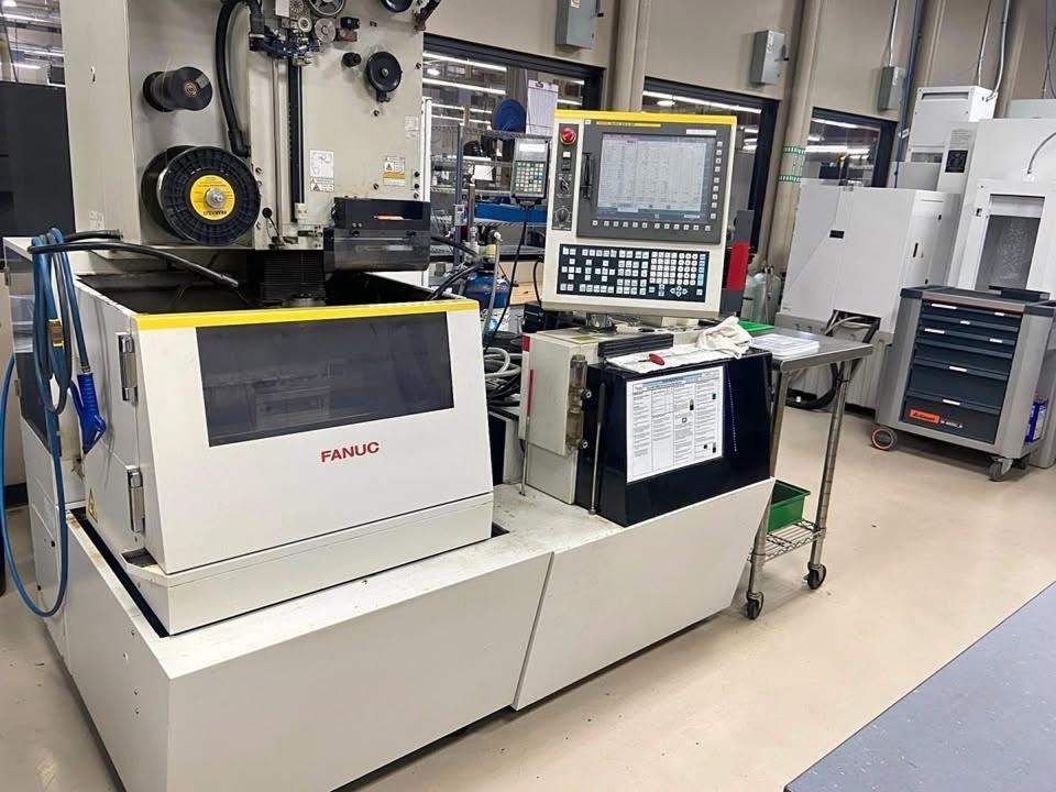 FANUC ROBOCUT #RQfUe81NafMJEs1xFwUWj5hSo