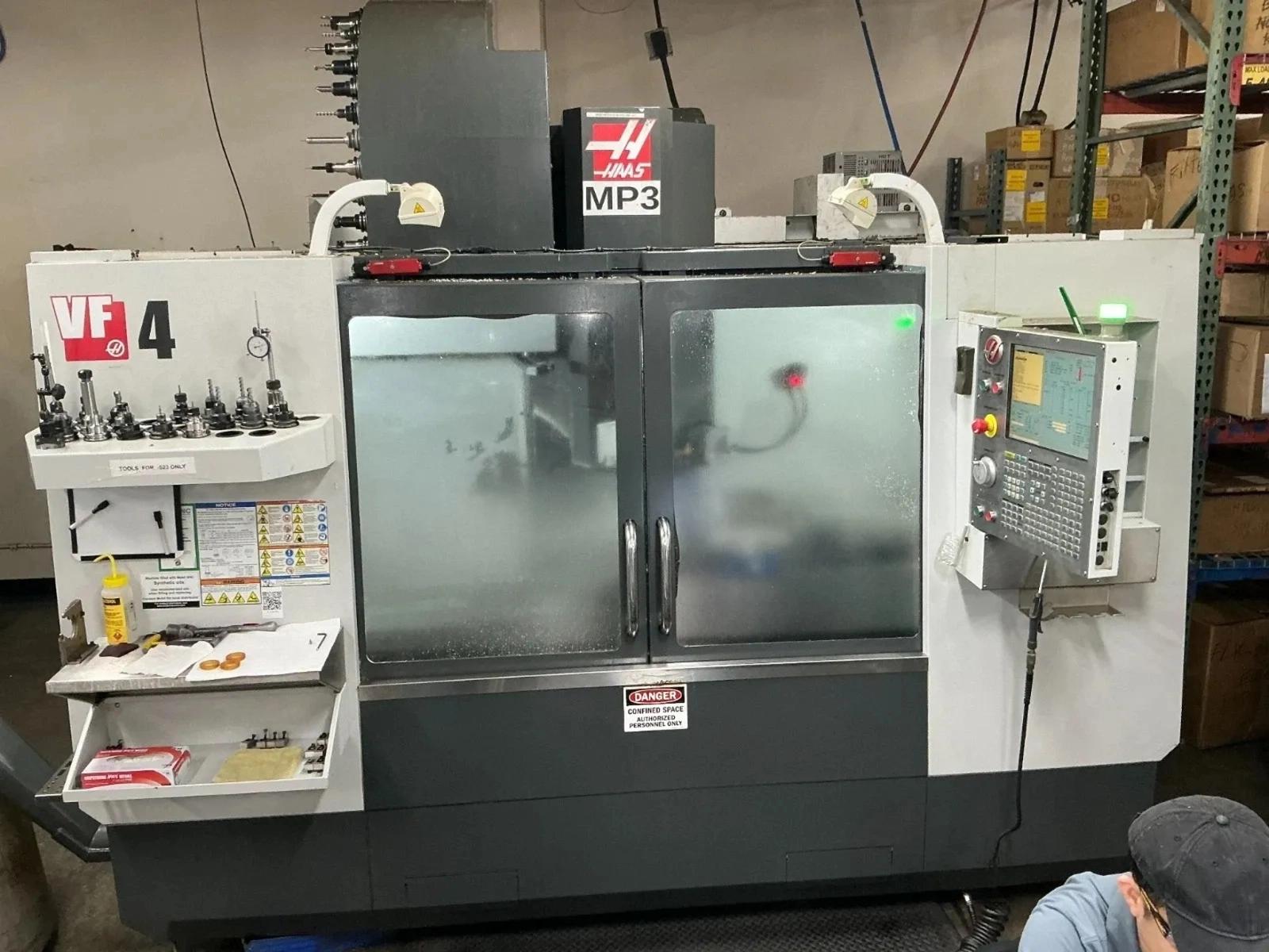 HAAS VF4 #C96ulnFQo51ZSCXzu3kzk4T0C
