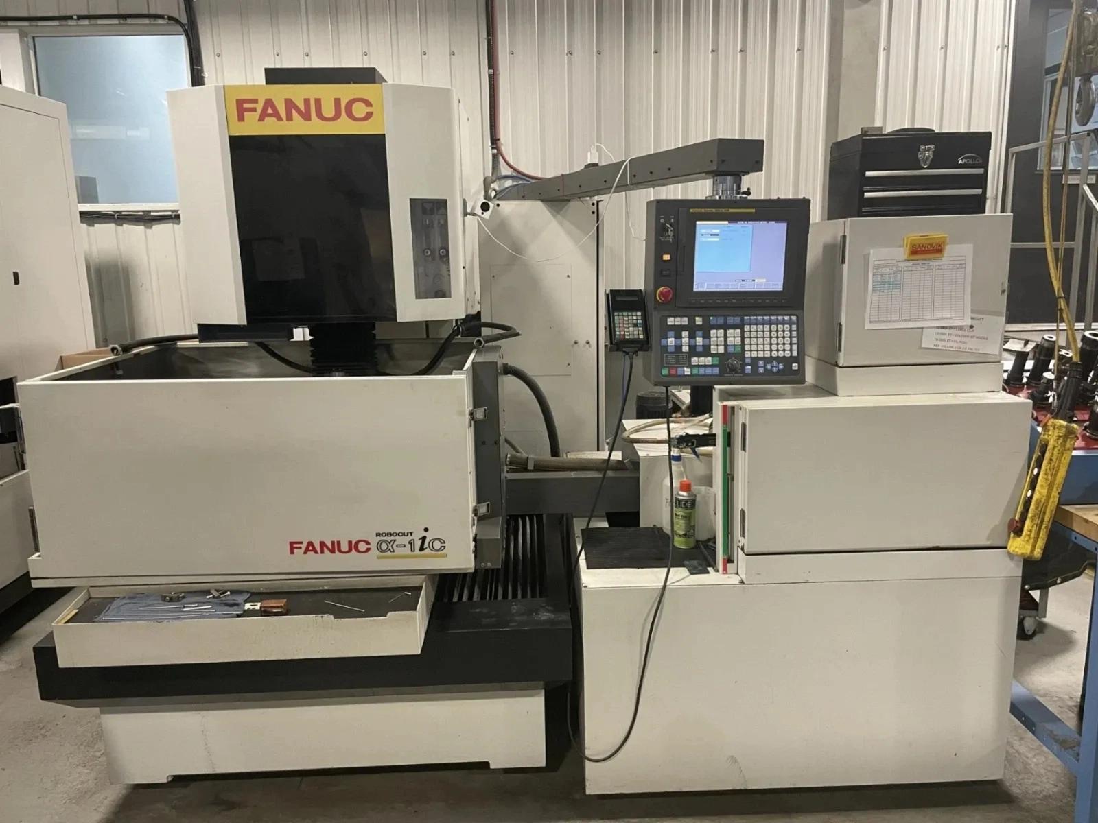 FANUC ROBOCUT #wJTTsrtAC3IsJ20S3IVuLXlAI