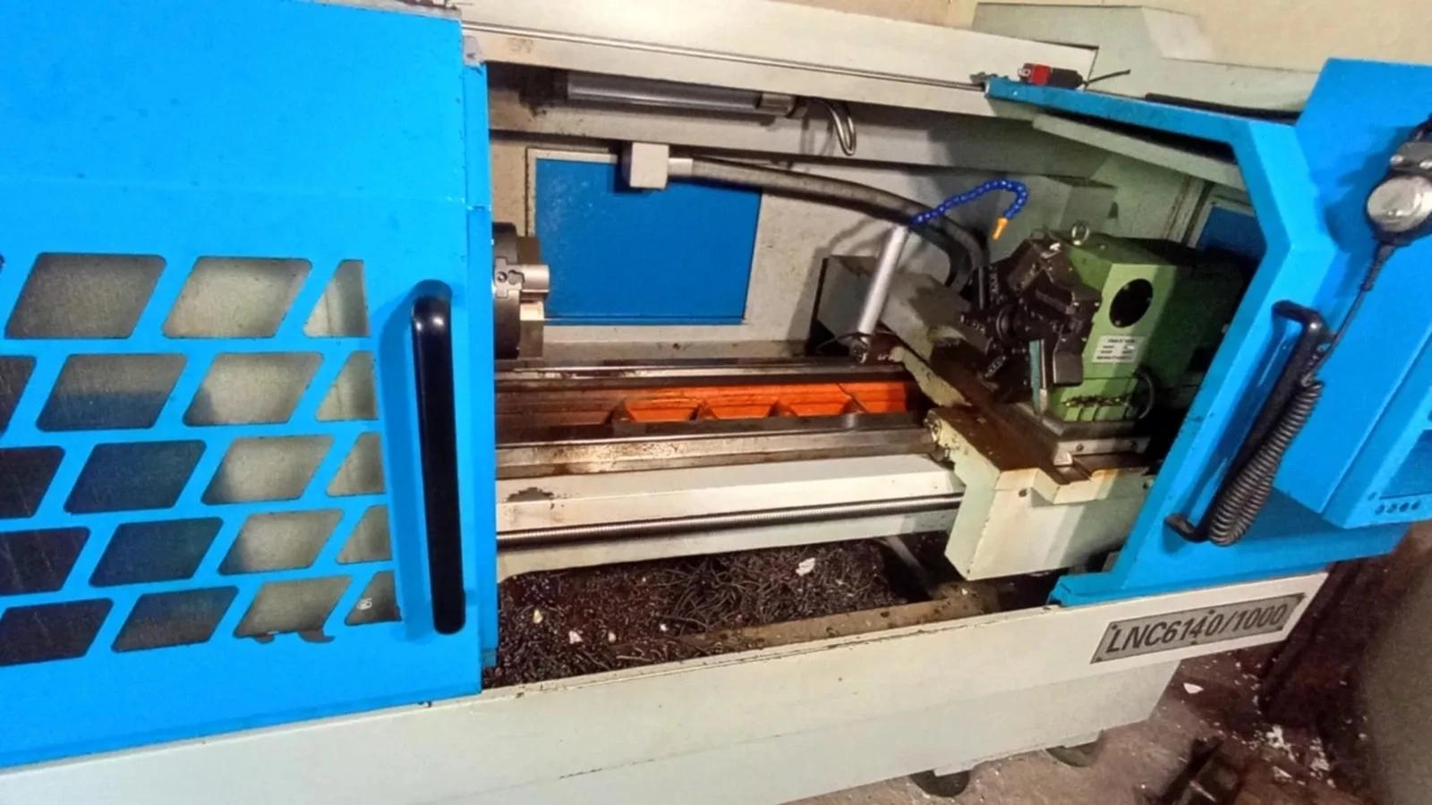 AFM 1000 #QlHOvp1u4MWTWtDH0br9IBOpF