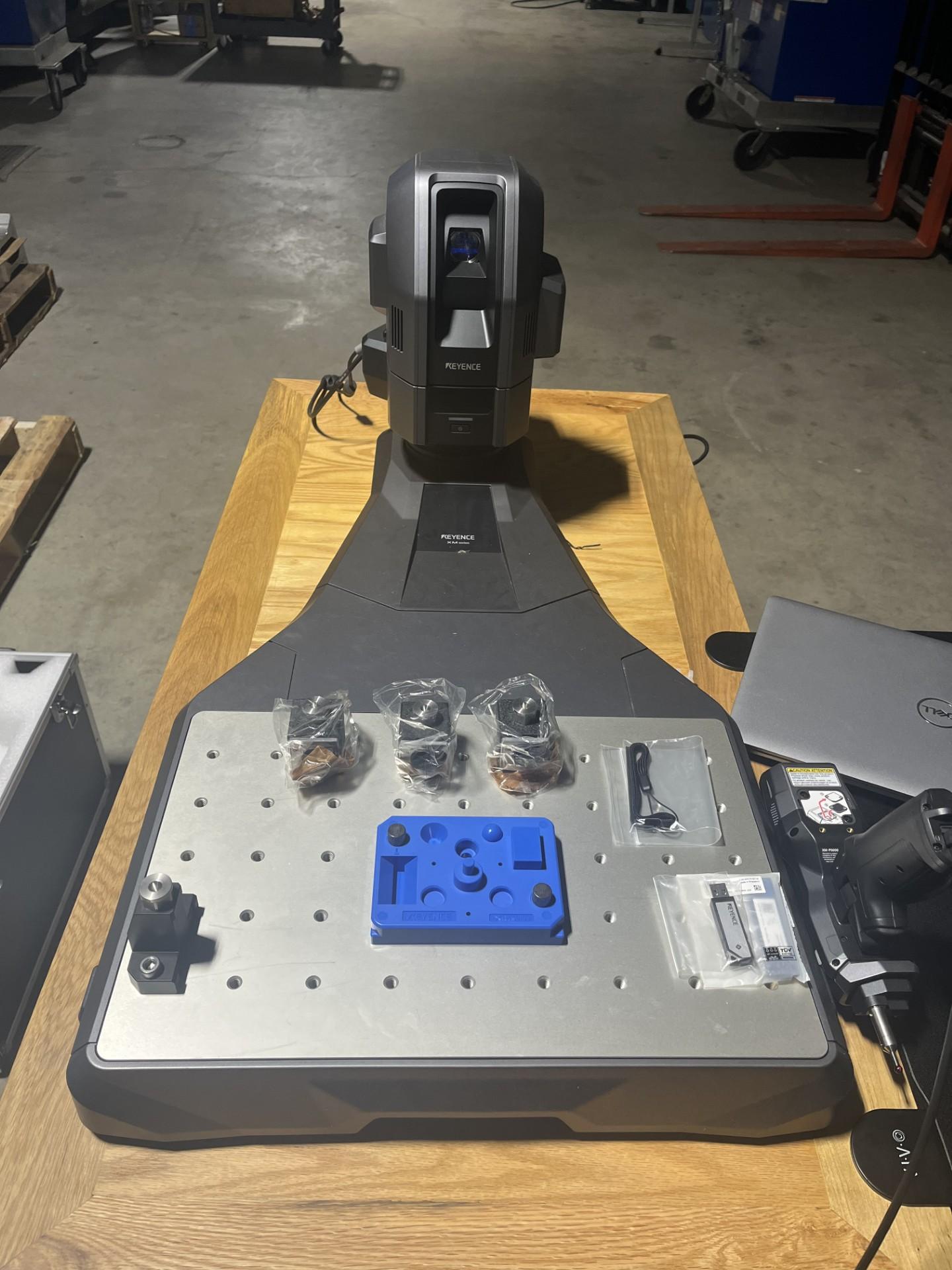 KEYENCE XM5000 #12408